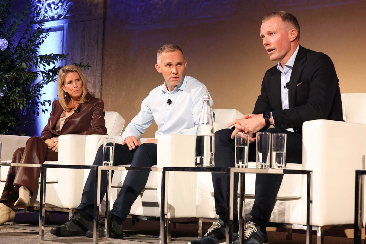 Investor Day Gallery 9